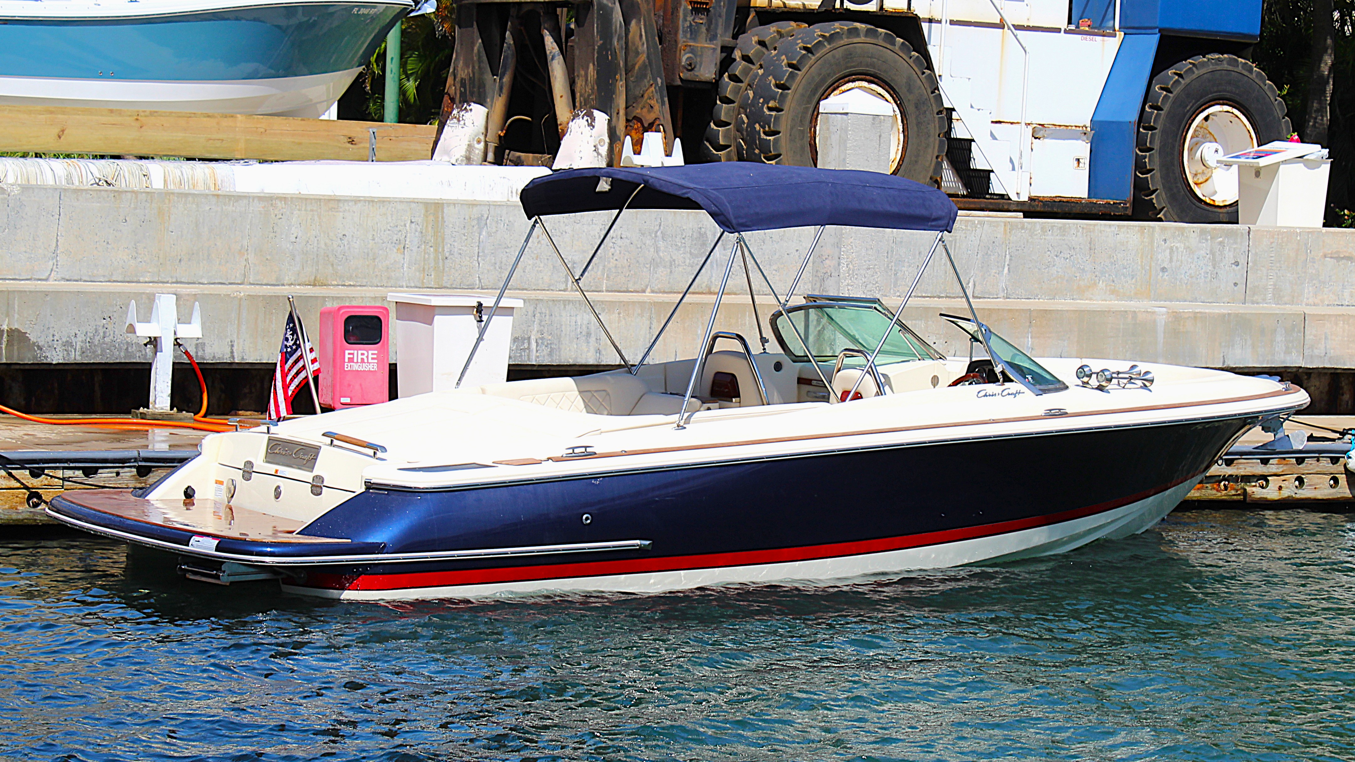 2022 Chris Craft Launch 27